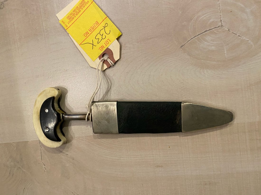 Push dagger, Memphis-style: Push dagger, Memphis-style blade, ivory, ebony & silver handle - nice sheath