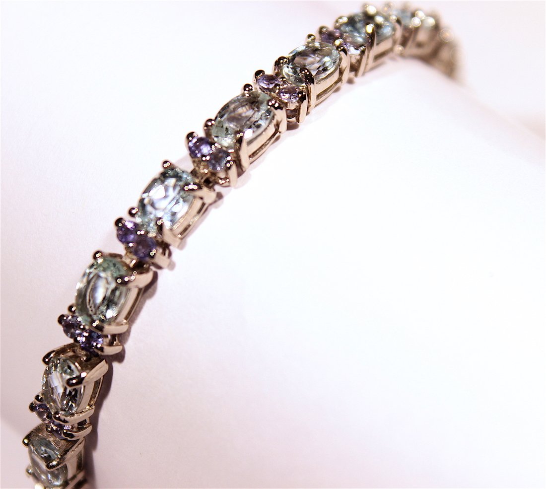 Rich Blue Aquamarine and Tanzanite Silver Bracelet (1 of 10)