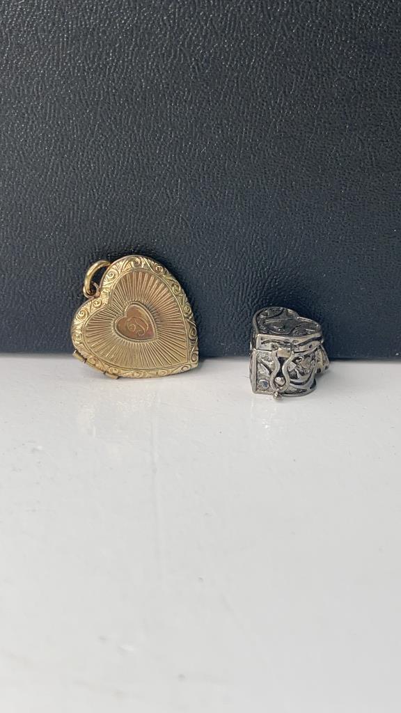 Vintage 925 And gold Plated heart pendent heart locket (1 of 4)
