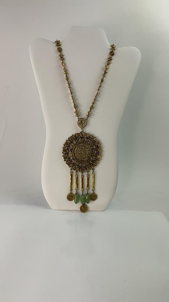 Filigree Goldette Chineses Jade Coin Dics Pendent (1 of 5)