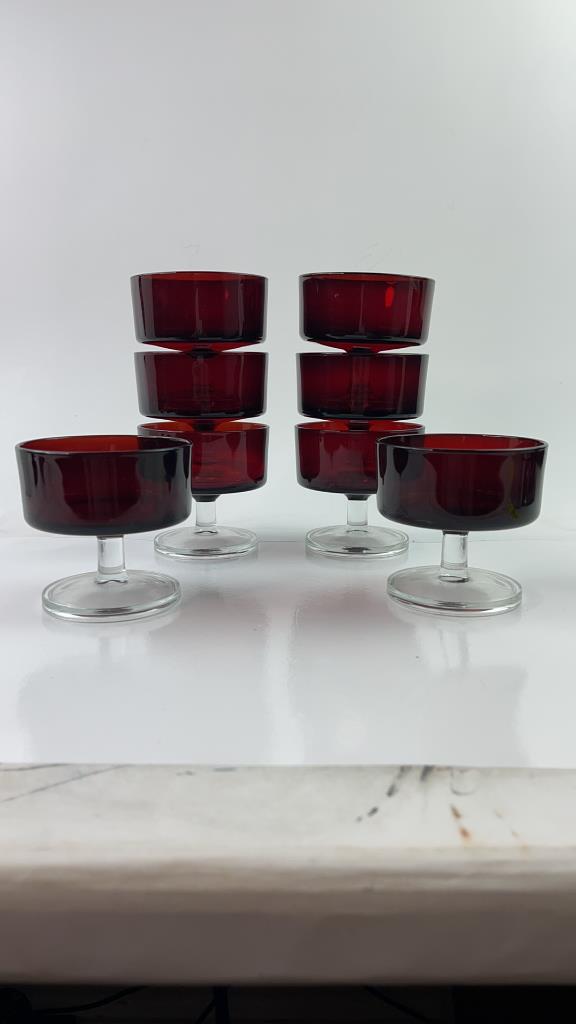 France Red Cris D'Argues Calaier Luminare Glasses (1 of 5)