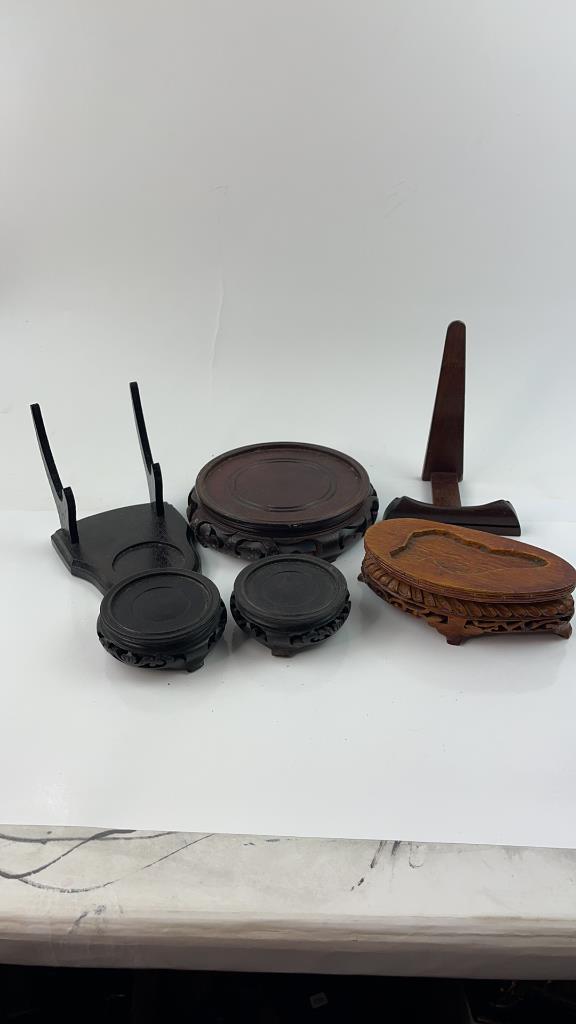 6 Chinese Wood Stands and plate dish holder set (1 of 6)