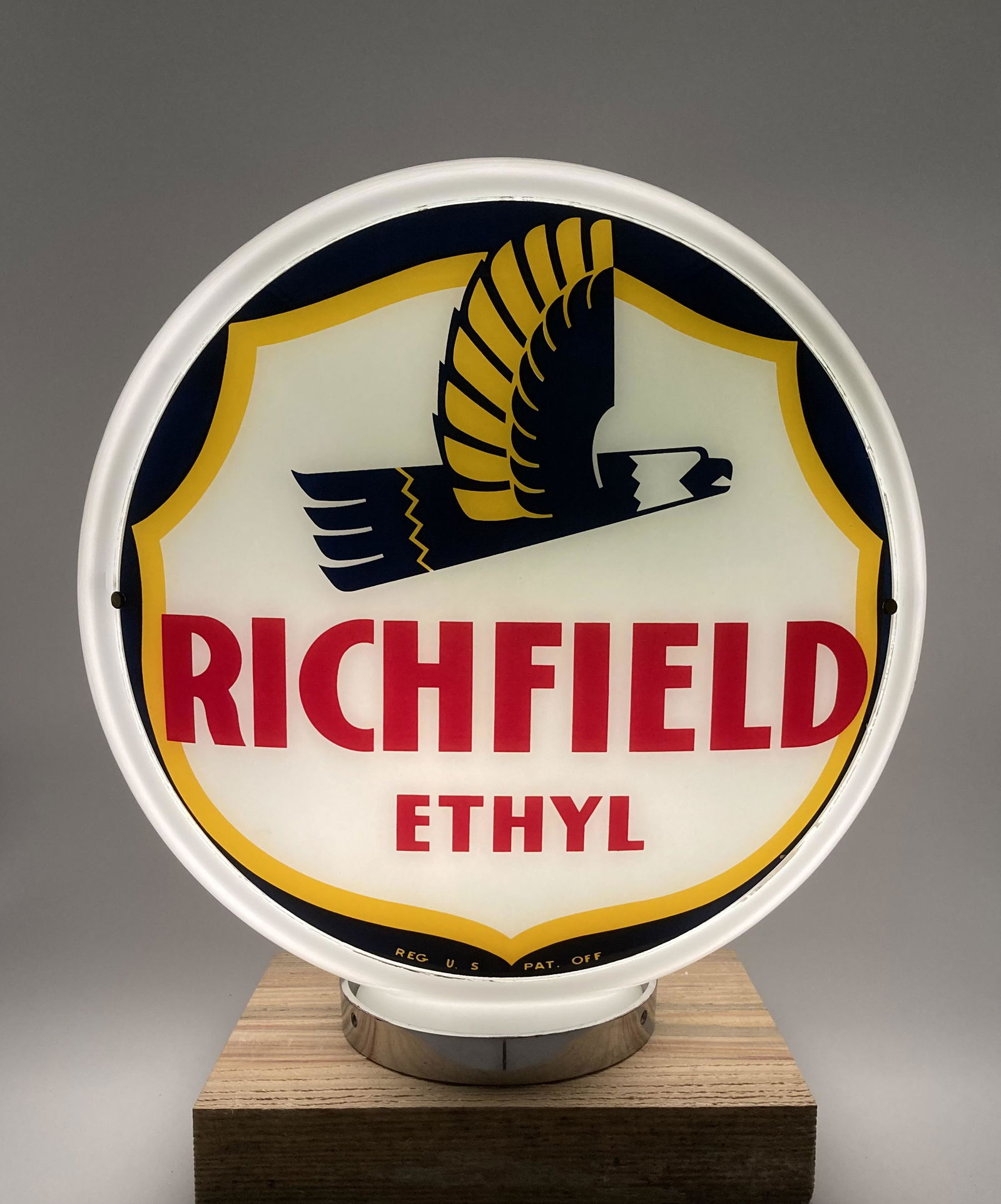 Richfield Ethyl & Premium Glass Frame Gas Pump Globe (1 of 8)