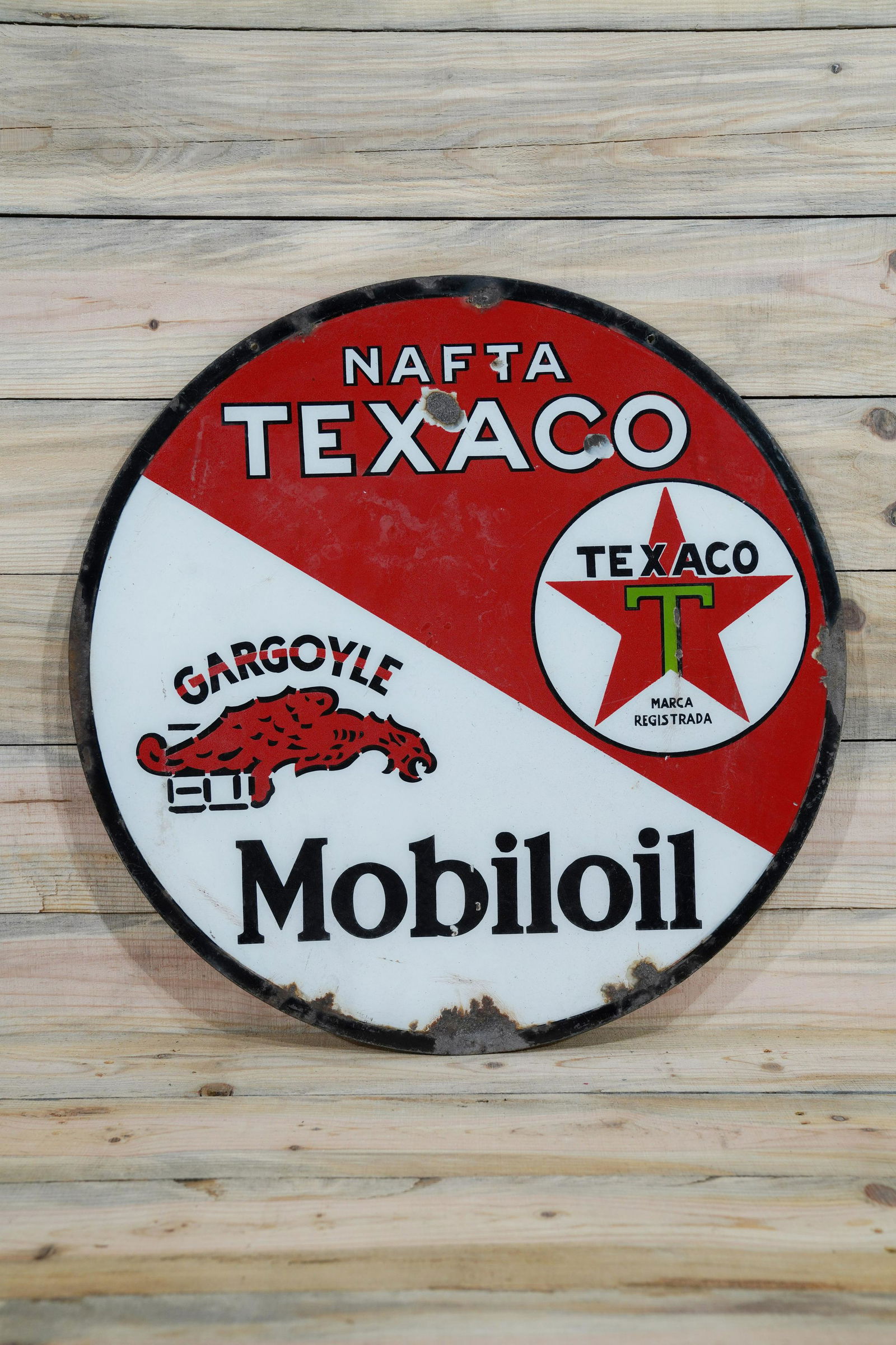 27" Texaco & Mobiloil Gargoyle Porcelain Sign TAC 6.75 (1 of 2)