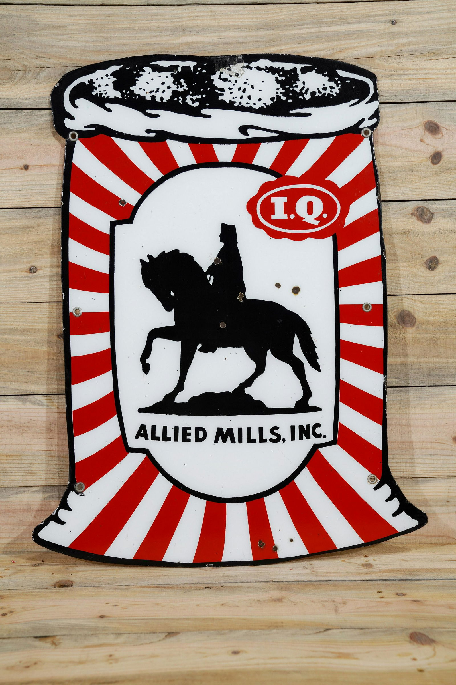 Wayne Feeds Allied Mills w/ Logo Porcelain Sign TAC 8 (1 of 2)