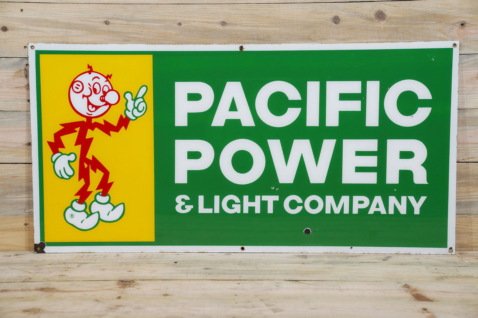 Pacific Power & Light Co SS Porcelain Sign TAC 8.5 (1 of 2)