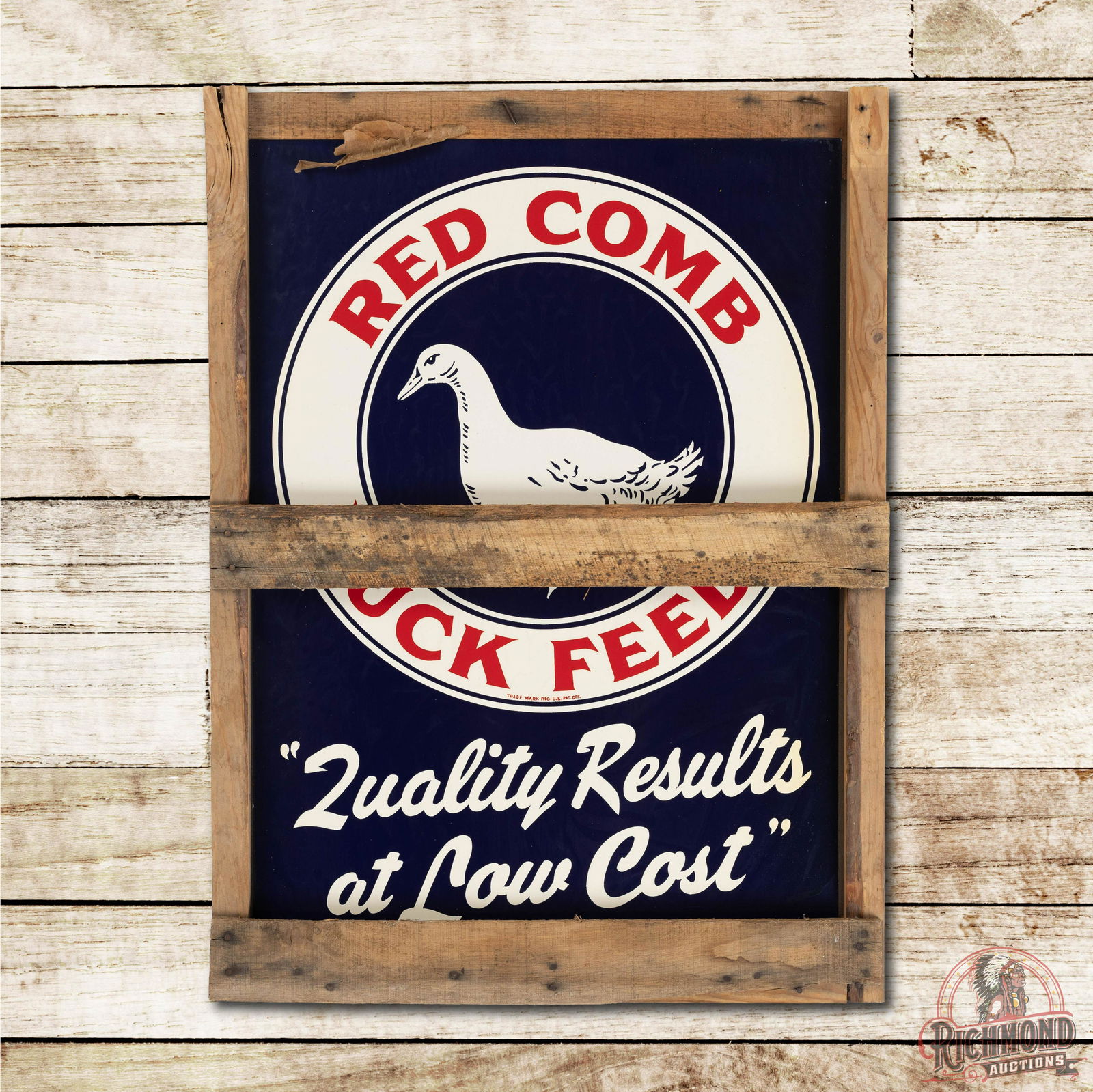 NOS Red Comb Duck Feeds Metal Sign & Orig Crate TAC 8.9 (1 of 4)