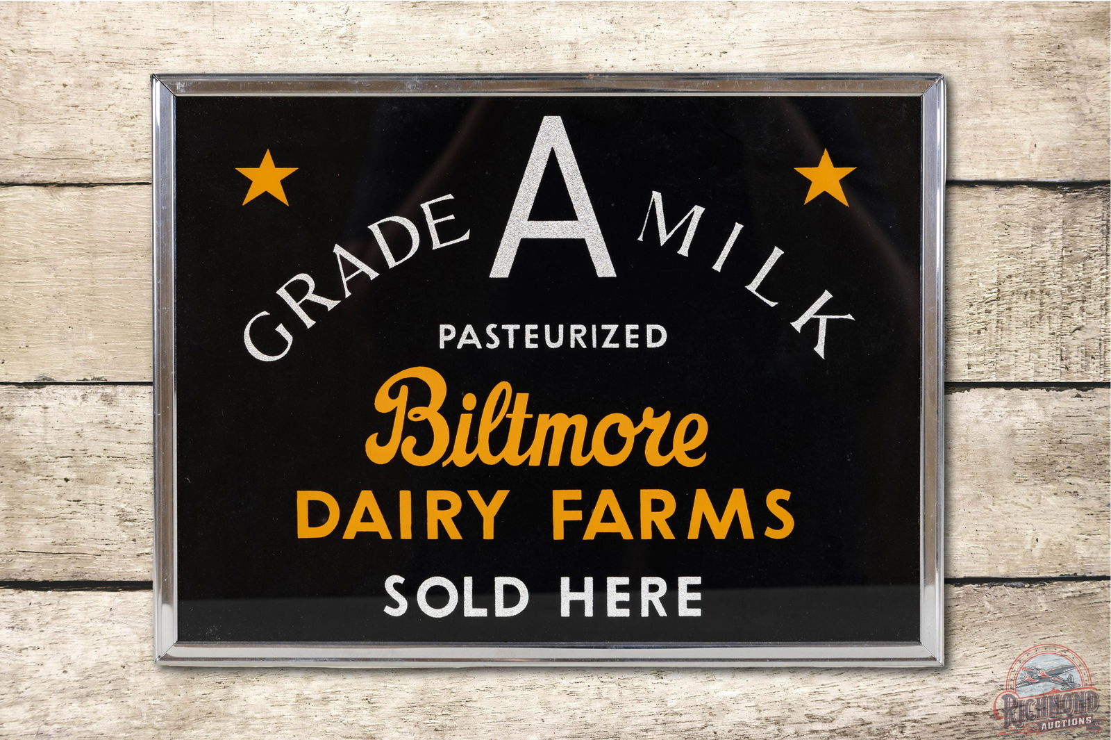 Biltmore Dairy Farms Rev. Painted Glass Sign TAC 9.25 (1 of 3)