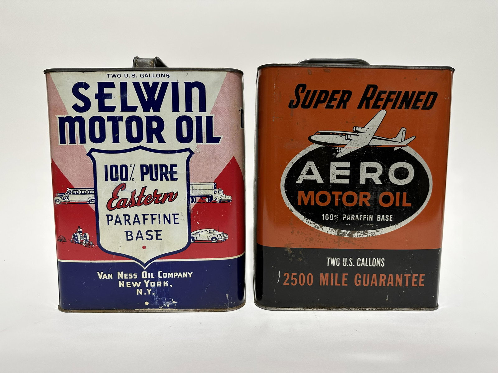 Aero & Selwin Motor Oils 2 Gallon Cans (1 of 4)