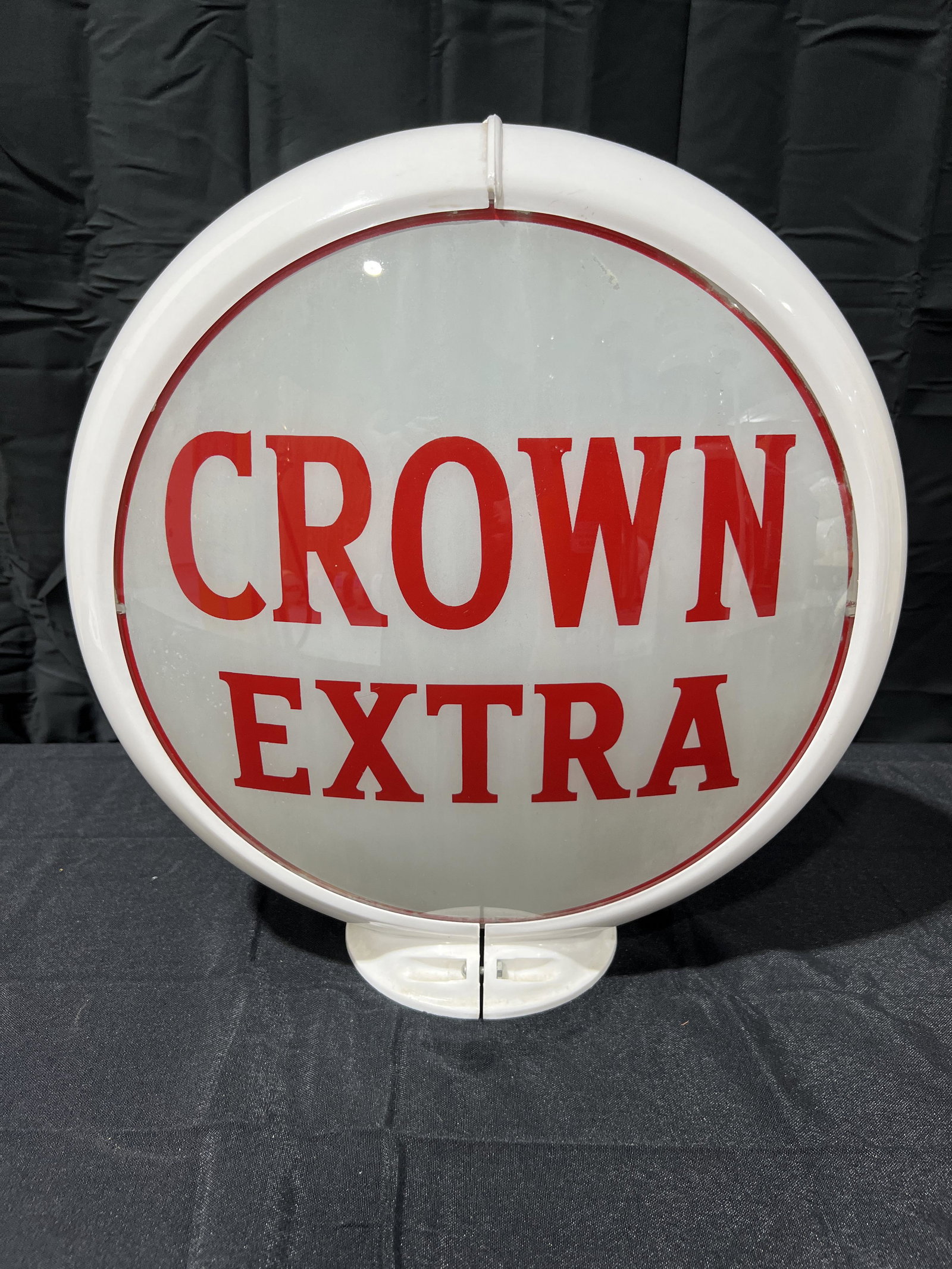 Crown Extra Complete 13.5" Gas Globe on Capco Body (1 of 2)
