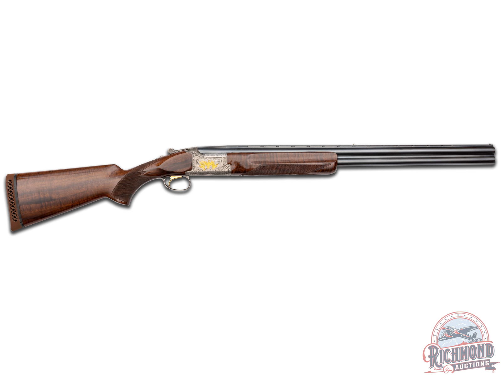 1986 Browning Citori Grade VI Over/Under 12 Gauge Shotgun: Manufactured in 1986. Features 28" blued steel O/U barrels with ventilated rib and twin bead sights. Invector screw-in improved cylinder and improved cylinder chokes currently installed. Automatic eje