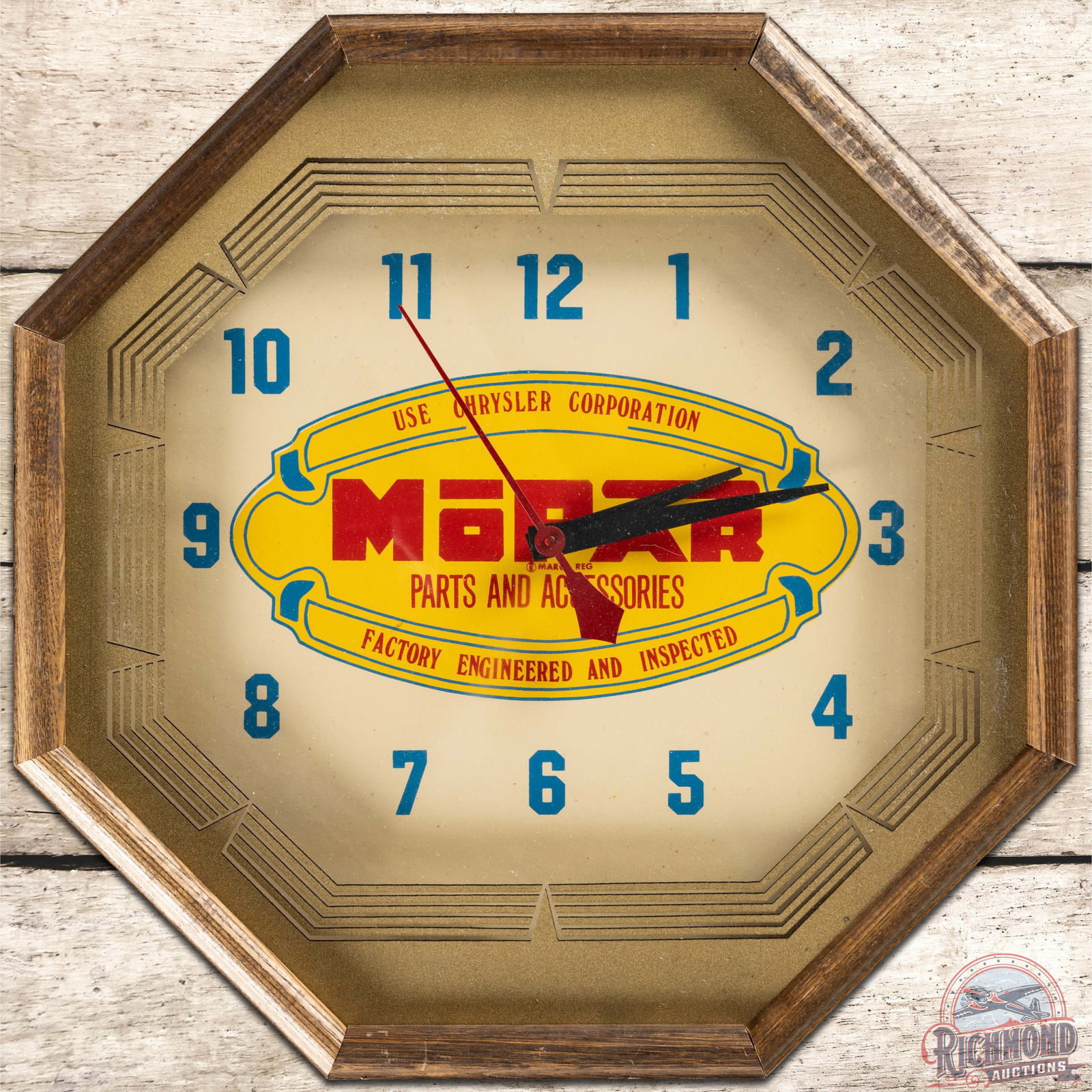 Mopar Parts and Accessories Chrysler Corporation Lighted Octagon Advertising Clock w/ Logo (1 of 4)