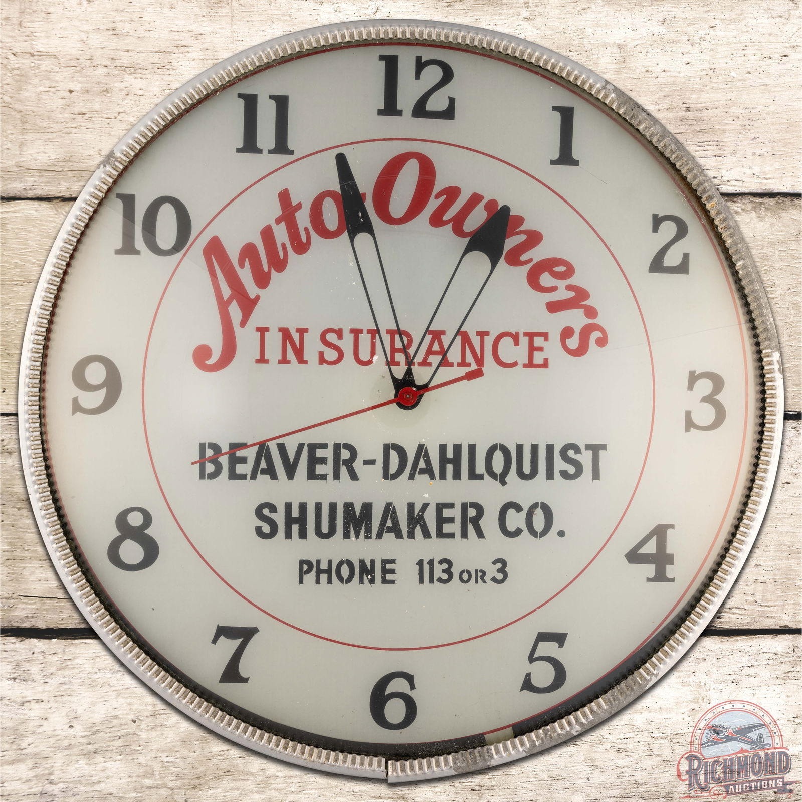 Auto Owners Insurance 18.5" Lighted Advertising Clock (1 of 4)