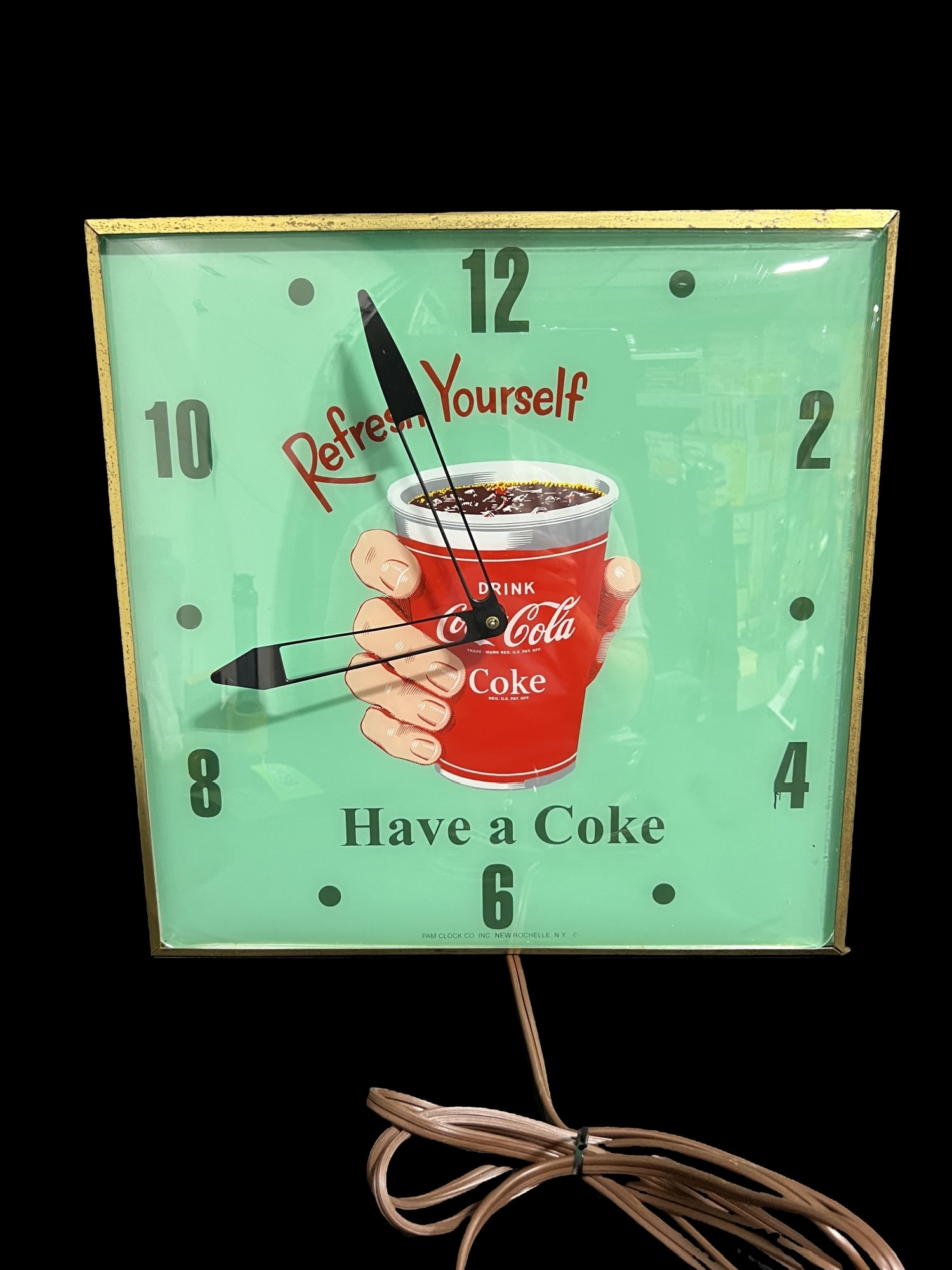 Reproduction Refresh Yourself Coca Cola Coke Pam Clock (1 of 3)