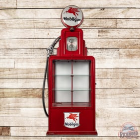 Wayne Model #50 Show Case Computing Gas Pump