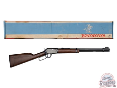 Nice 1973 Winchester Model 9422 Carbine .22 S/L/LR Lever Action Rifle in Factory Box