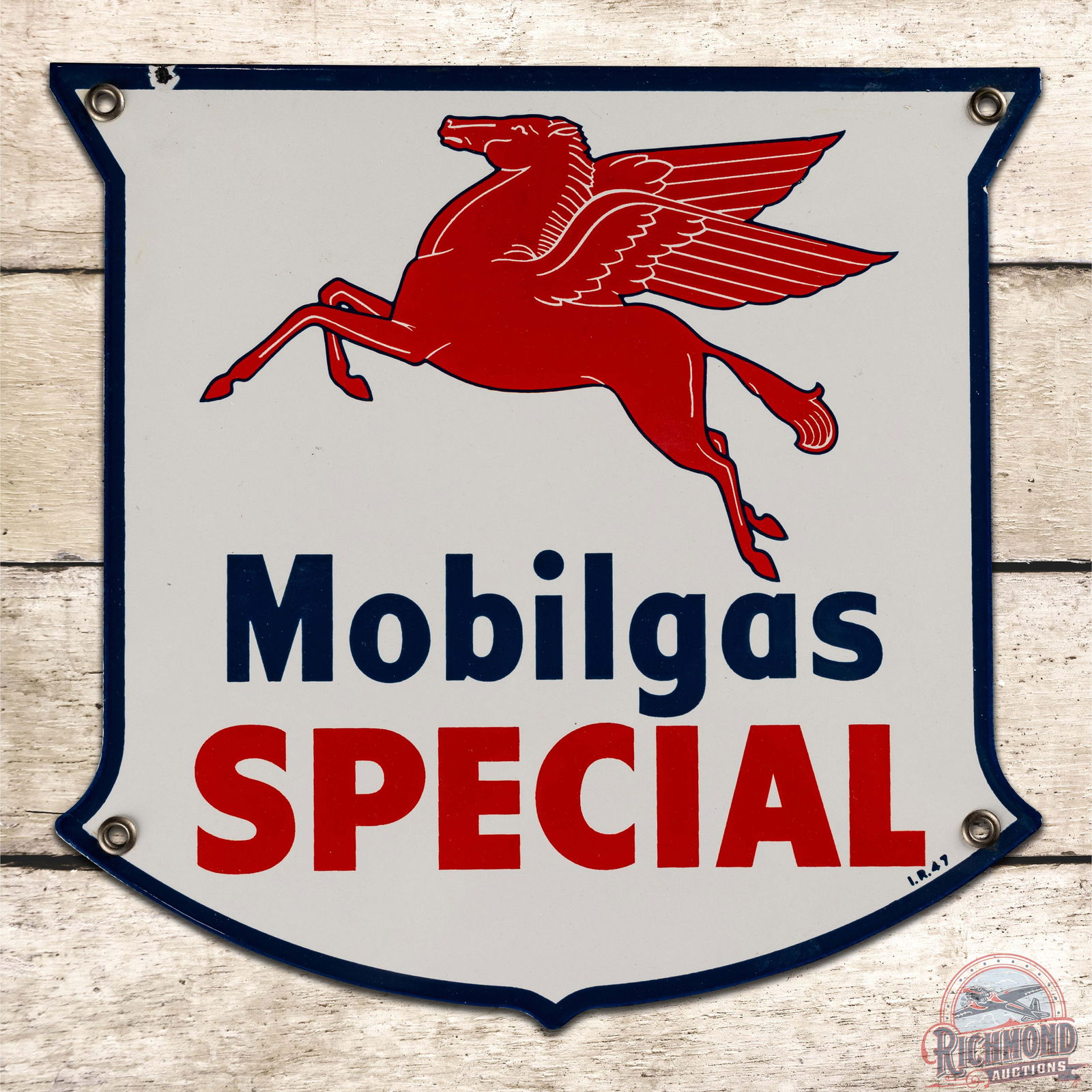 Stellar 1947 Mobilgas Special Single Sided Porcelain Pump Plate Sign w/ Pegasus (1 of 3)