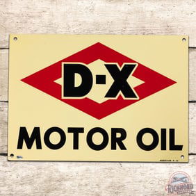 Excellent 1952 D-X Motor Oil Single Sided Tin Sign w/ Logo