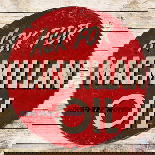 Ask for Macmillan Ring Free Motor Oil 30" Single Sided Tin Sign: SST (single sided tin) sign has good color and shine. The field has general wear with fine scratches, and paint chips. The perimeter is in a similar condition with errant white paint drips. Both facto