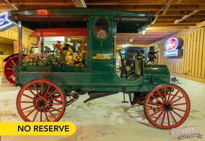 1907 Chase Canopy Express Truck