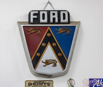 Ford Cast 3D Crest Sign
