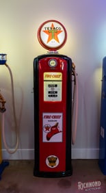 Texaco Fire-Chief Bennett 646 Restored Gas Pump