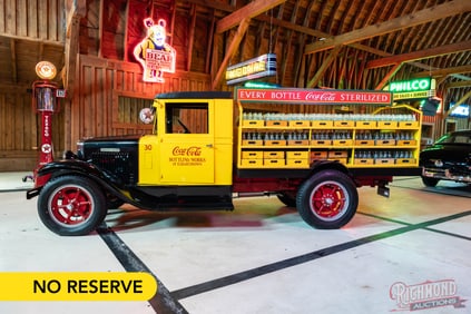 1929 International Harvester Coke Bottle Truck
