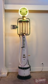 Sinclair Gasoline Fry 117 Restored 10-Gallon Visible Gas Pump