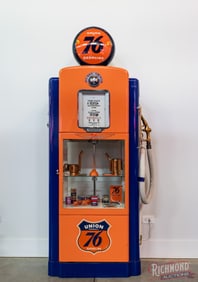 Union 76 Wayne 71 Showcase Gas Pump w/ Contents