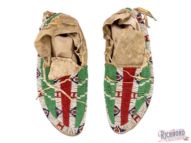 Native American Beaded Plains Moccasins
