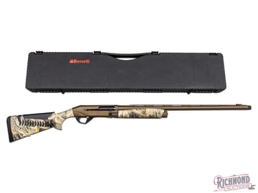 Benelli 12 GA Super Black Eagle 3 Semi-Auto Shotgun Realtree Camo in Original Case
