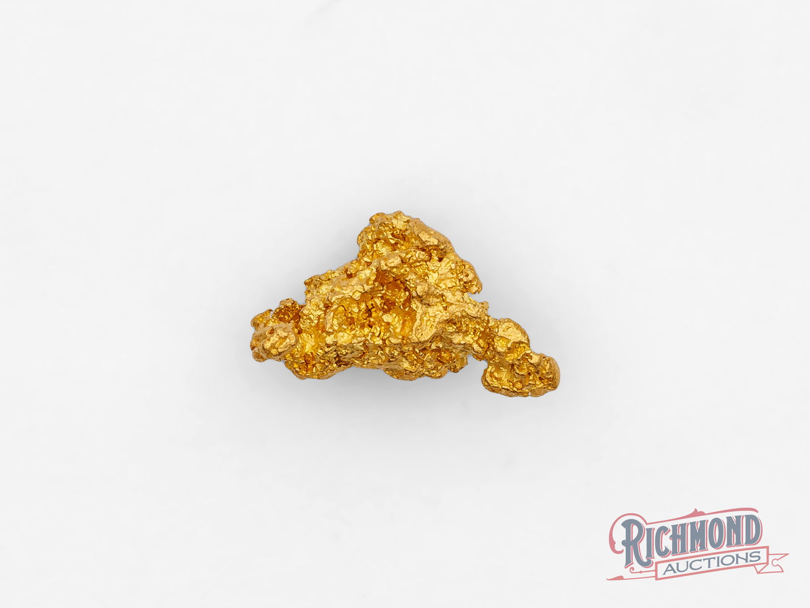 2.8g Natural Gold Nugget: Unearthed in the historic Kalgoorlie Goldfields-an area known for its vast gold deposits and enduring legacy-this nugget was found by the Mahoney family. Each piece is completely individual and natura