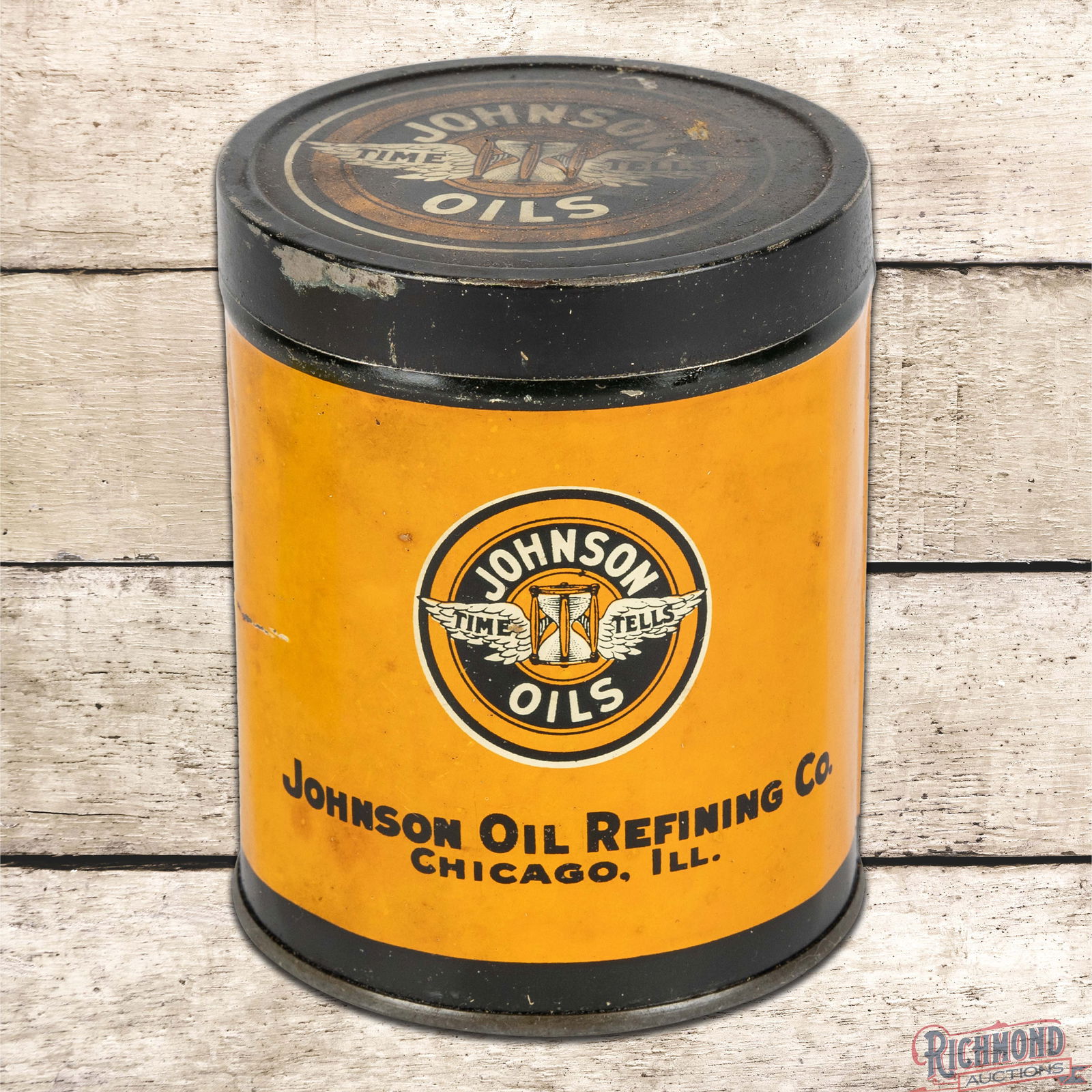Johnson Oil Refining Co. Chicago Il 1 Pound Metal High Pressure Grease Can w/ Logo (1 of 3)