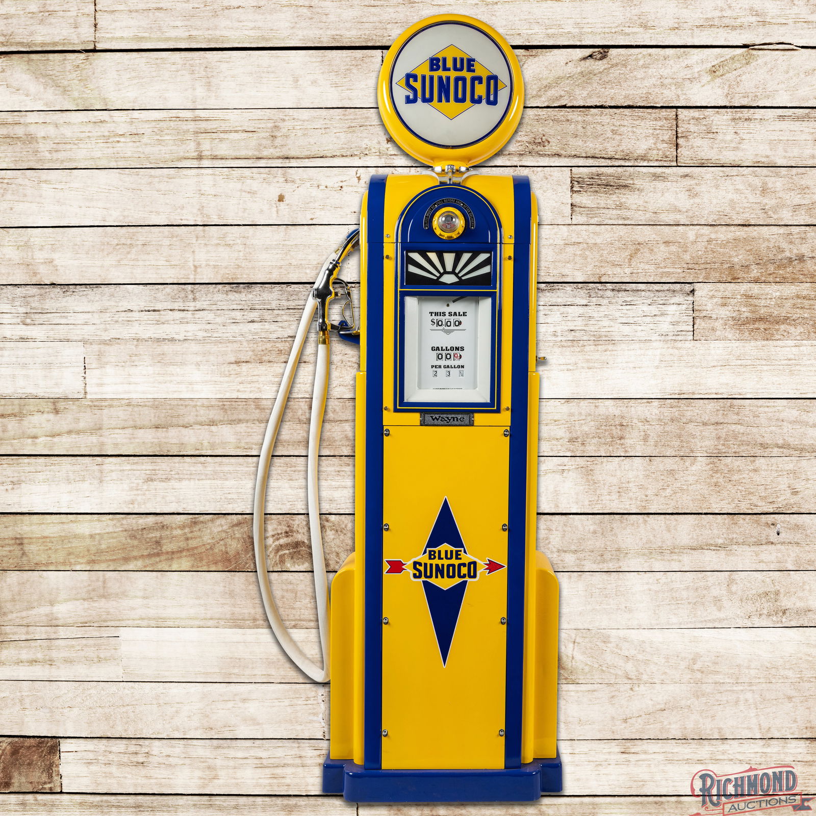 Amazing Wayne Model #60 Computing Gas Pump Restored Blue Sunoco: Fantastic Wayne Model #60 has been professionally restored. The pump features classic Sunoco colors with vibrant paint, high gloss and minor surface imperfections. The pump includes Blue Sunoco