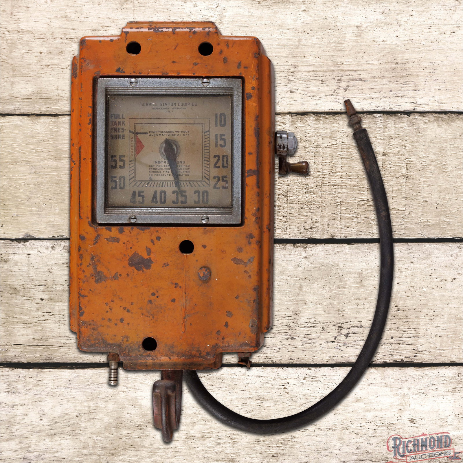 Service Station Equip. Co Eco Model #37 Air Meter: Unrestored Eco Model #37 air meter. The meter features older orange paint with general wear, paint chips and surface oxidation. The inner face has toning and the outer glass is present. The upper and 