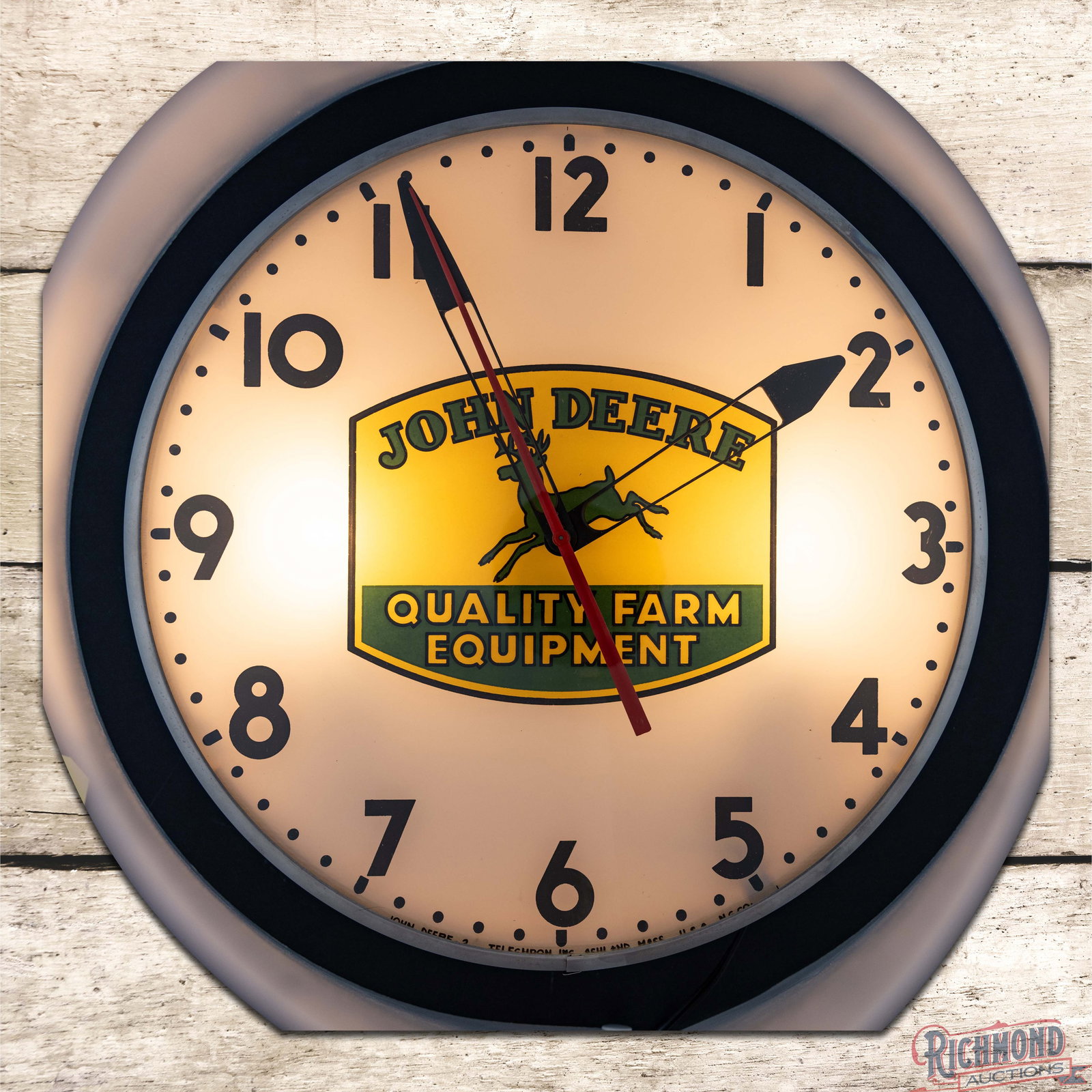 NOS John Deere Quality Farm Equipment Telechron Lighted Advertising Clock w/ Logo (1 of 4)