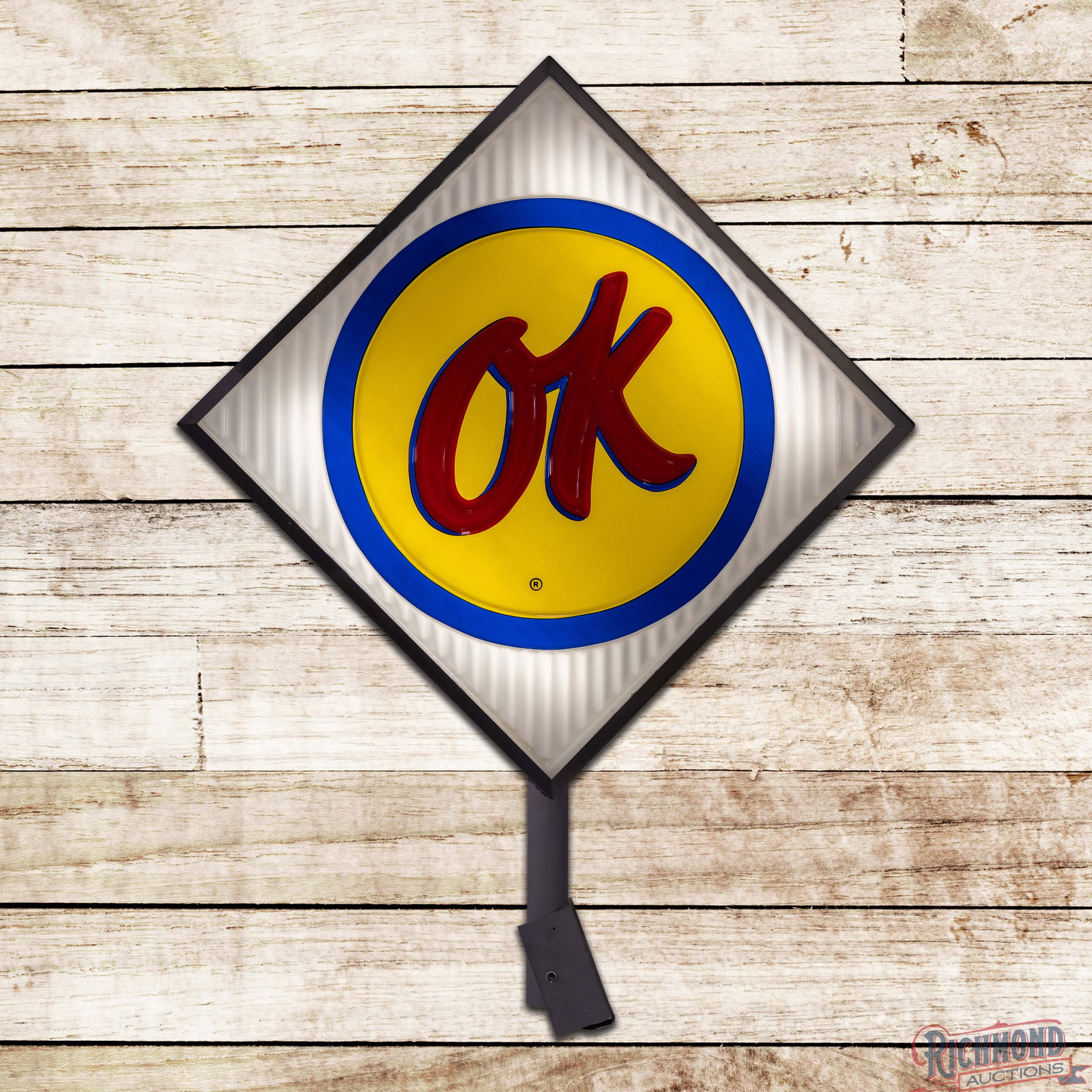 Chevrolet OK Emb. Plastic Lighted Auto Dealer Sign (1 of 5)