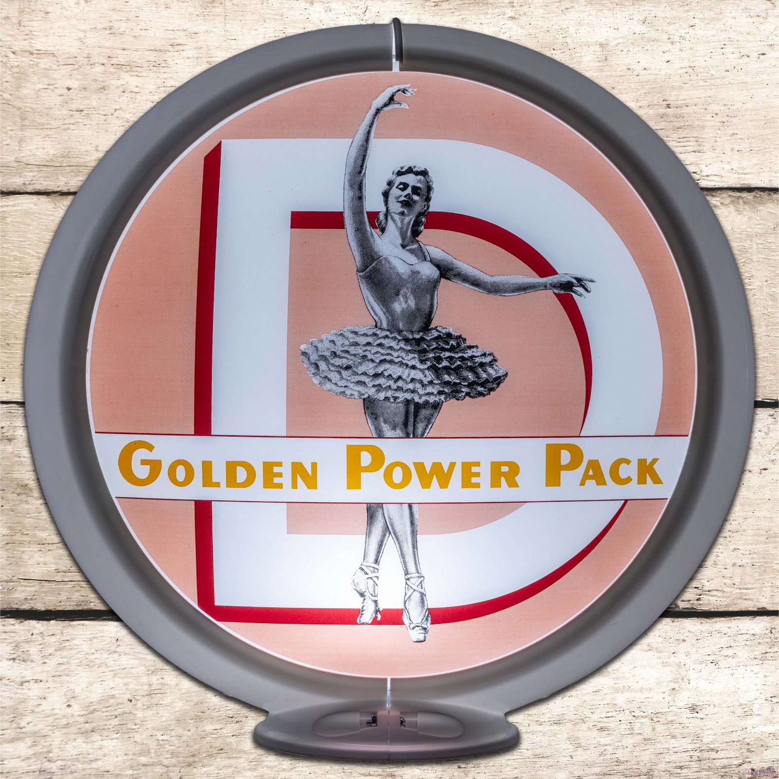 Dance Golden Power Pack Gasoline 13.5" Single Lens w/ Capco Body: Single 13.5" lens mounted in a new Capco body has excellent color. The globe features a wonderful image of a ballerina with unique colors. The display is clean with minor fine scratches in the upper l