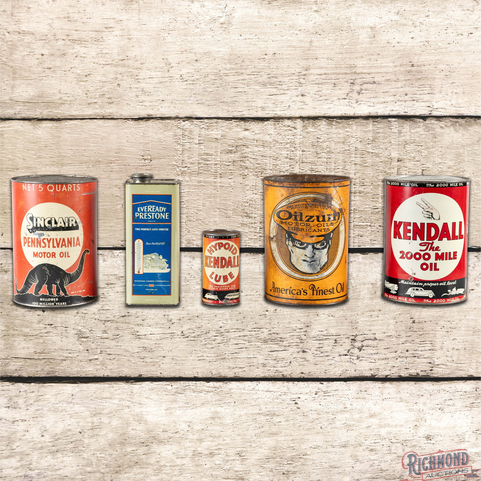 Group of Five Oilzum Sinclair & Kedall Five Quarts Eveready Anti-Freeze & Hypoid Lube (1 of 3)