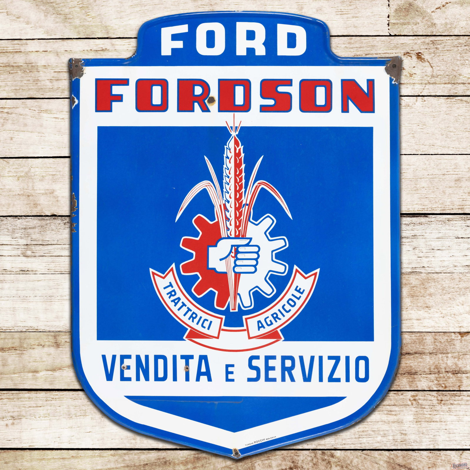Scarce Ford Fordson Vendita E Servizio Agricultural Tractors Single Sided Porcelain Sign w/ Logo: SSP (single sided porcelain) rolled edge sign has excellent color and gloss. The field has light wear with a chip in the upper field, two tiny non-factory holes with chips in the "Vendita" lettering a
