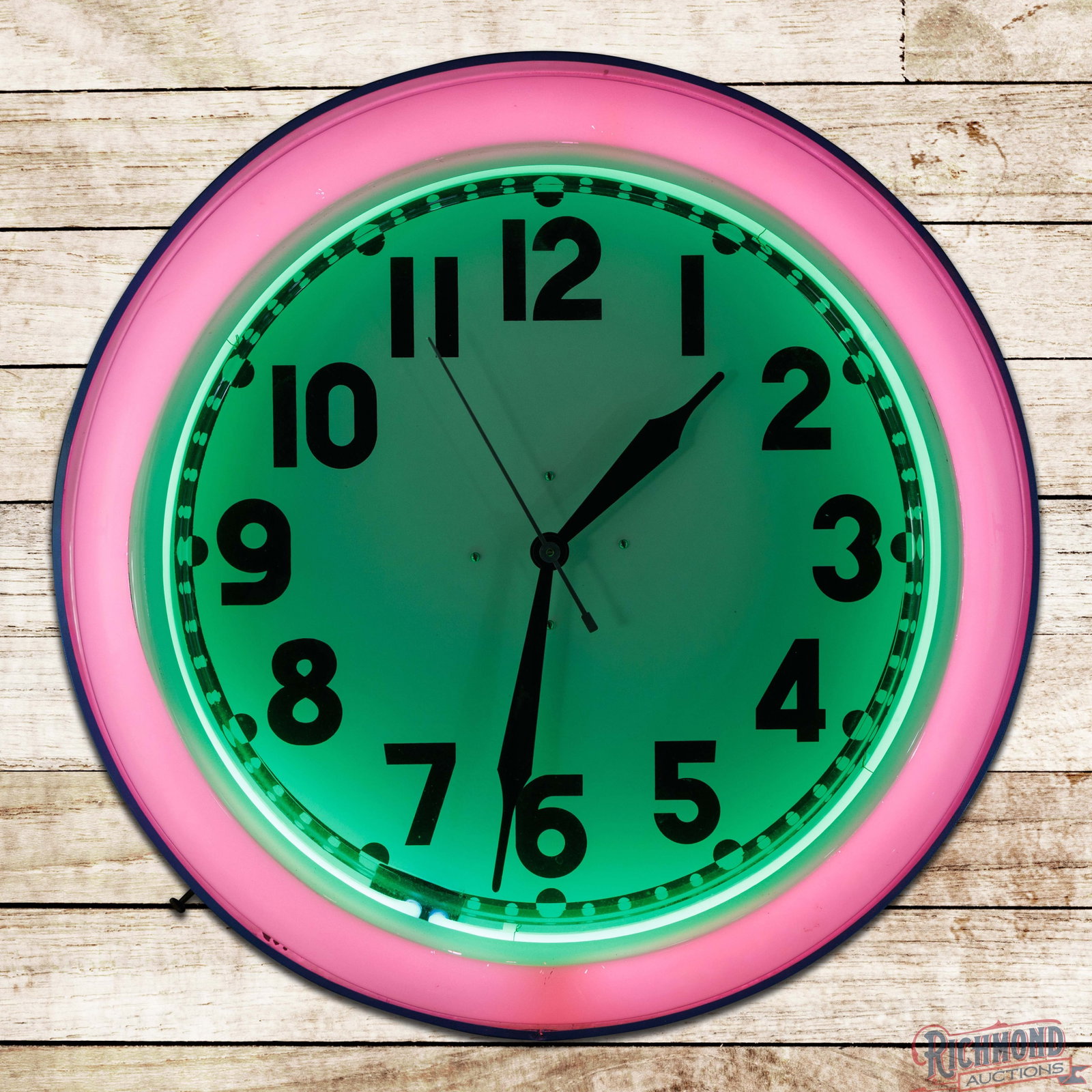 Cleveland 26" Neon Advertising Clock (1 of 4)
