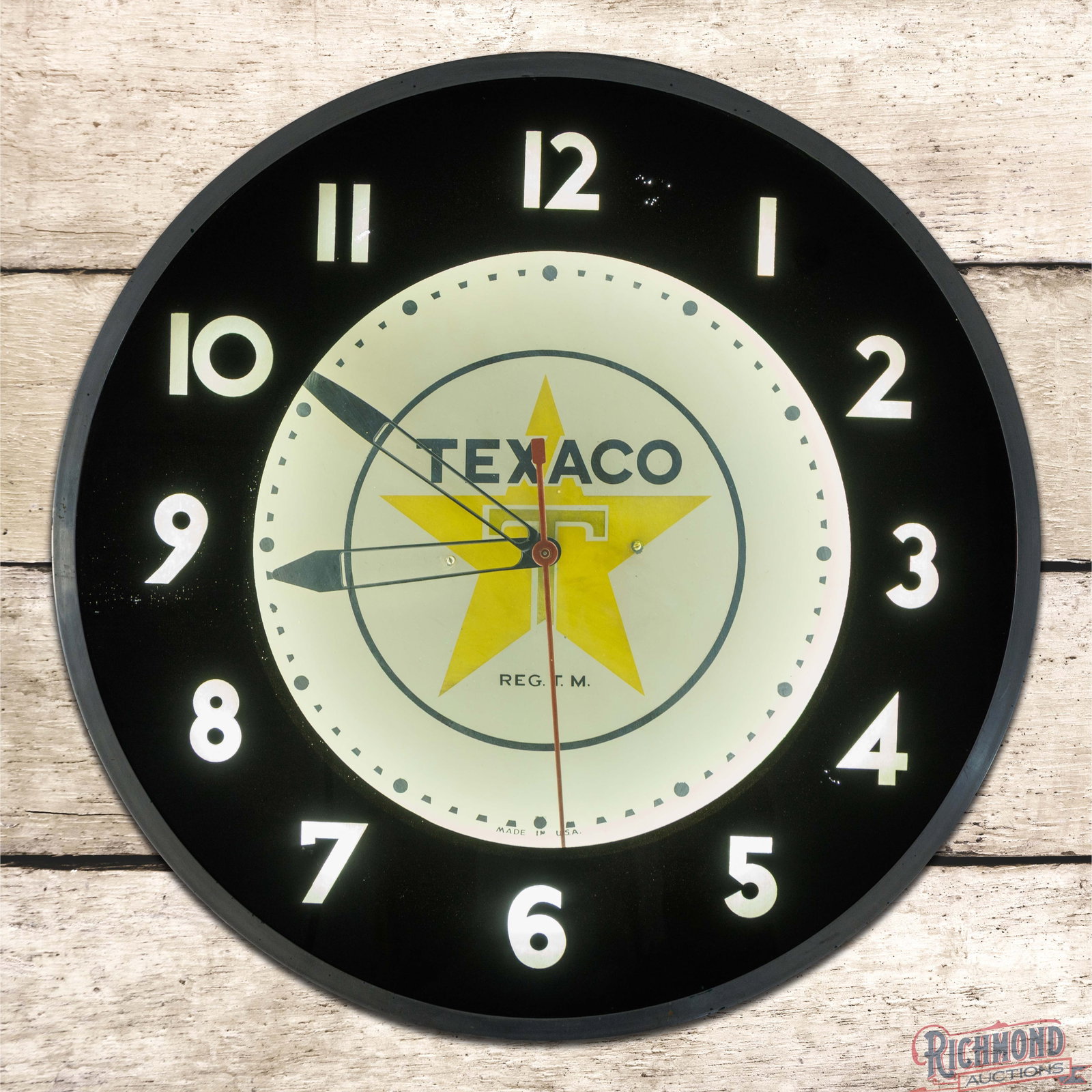Texaco Service Station 20" Lighted Advertising Clock (1 of 4)