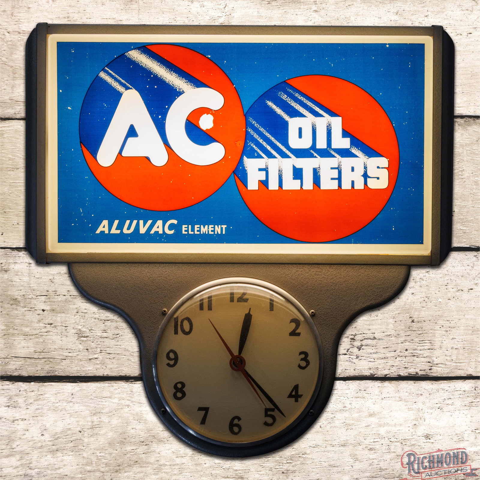 AC Oil Filters "Aluvac Element" Lighted Advertising Clock (1 of 4)