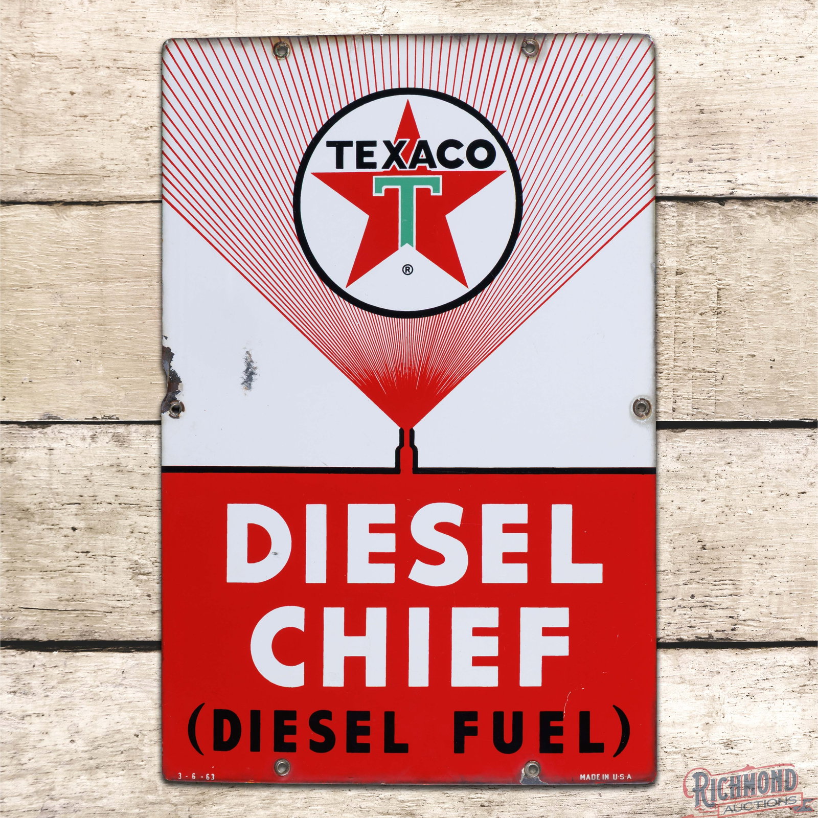 1963 Texaco Diesel Chief Single Sided Porcelain Gas Pump Plate Sign: SSP (single sided porcelain) pump plate has good color and gloss. The field has fine scratches with scuffs in the left field. The perimeter has an area of loss on the left hand edge with areas of disc