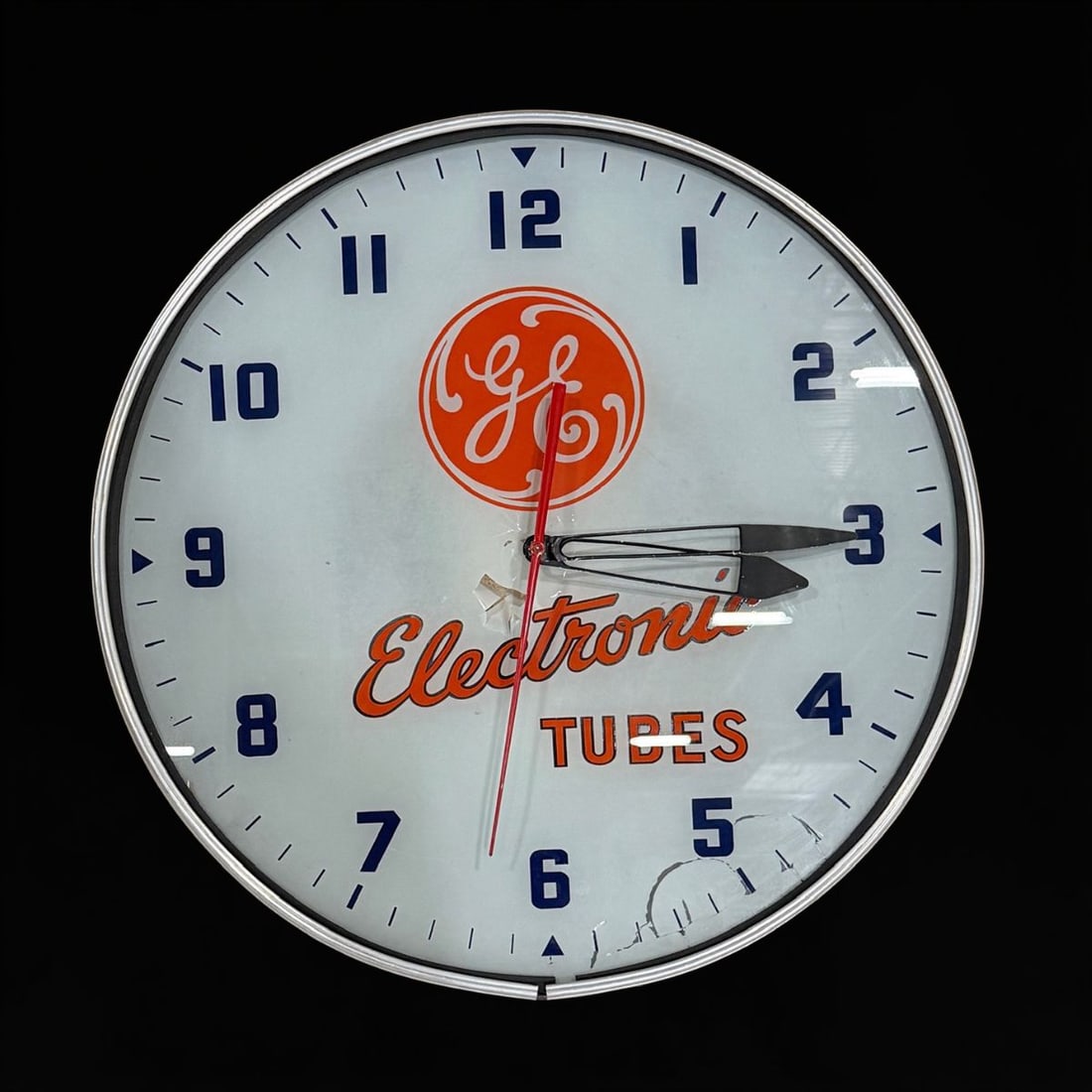 Ge Electric Tubes Light Up Clock: Missing glass. Face has significant paint loss. Mechanism is currently working. 18" H. All items are eligible for free delivery to Rustbelt Americana in East Moline, IL on 8/6-7 or other shows that Ri