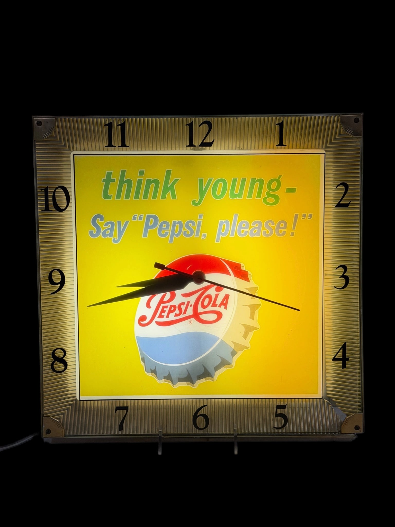Think Young Say Pepsi Please Light Up Clock - 2