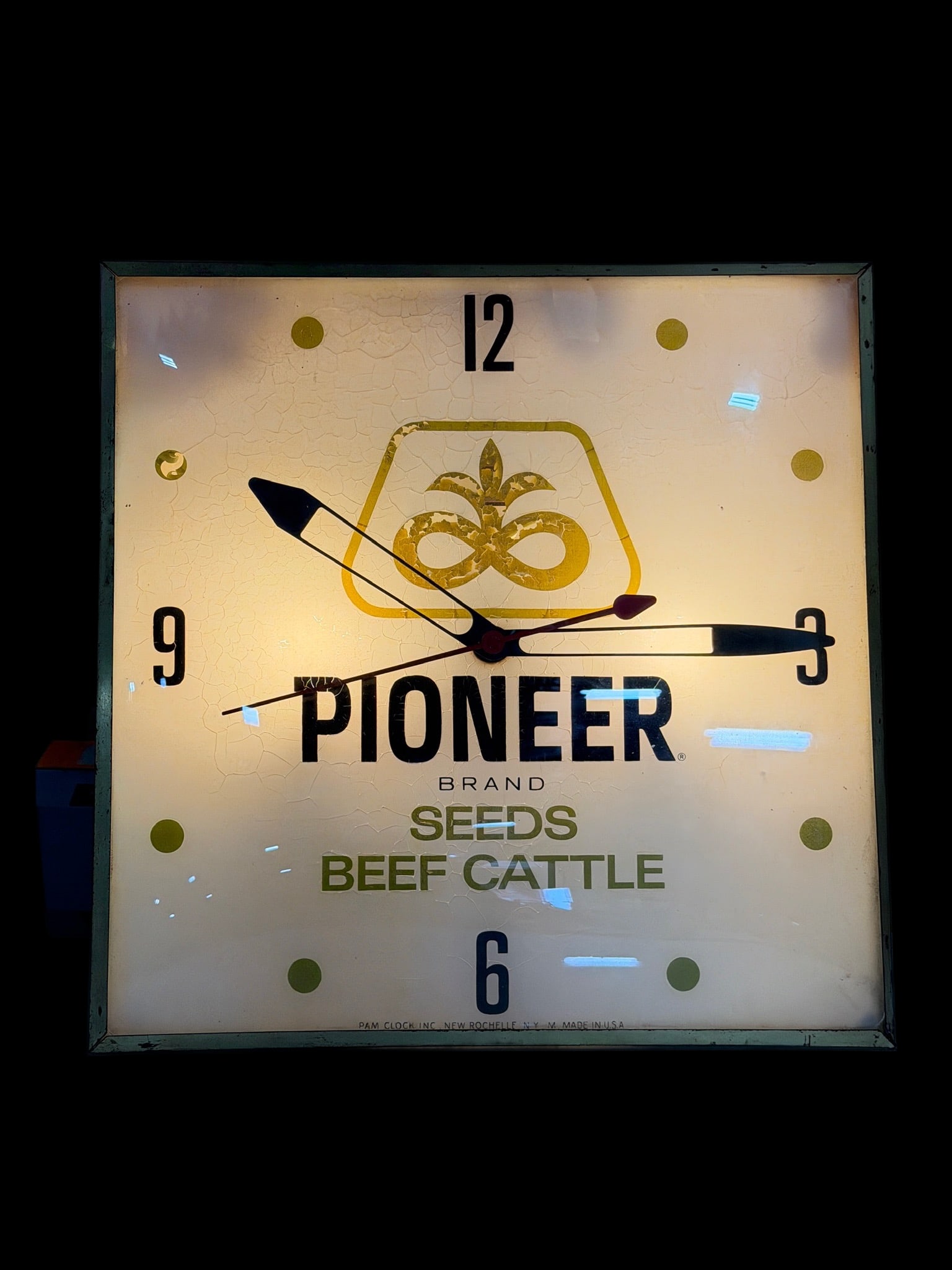 Pioneer Brand Seeds Beef Cattle Clock - 2