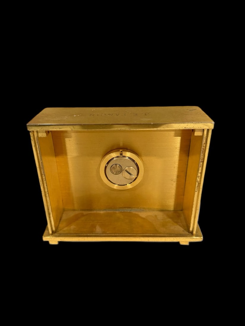 Bulova Accutron Clock - 3