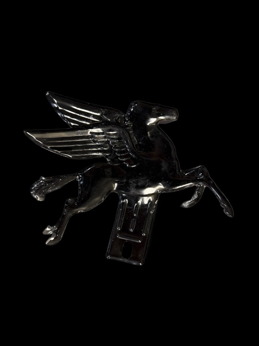 Mobil Pegasus License Topper - 2