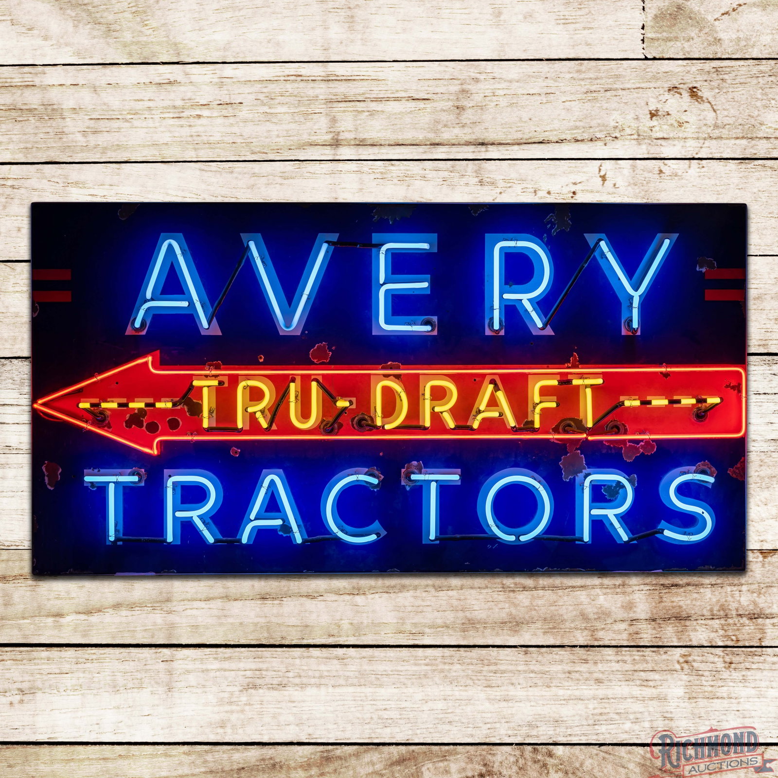 Avery Tru Draft Tractors 5.5' SSP Factory Neon Sign w/ Arrow (1 of 4)